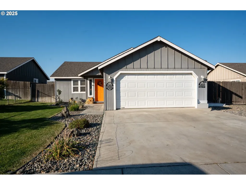 289 Dark Canyon Avenue Umatilla OR 97882