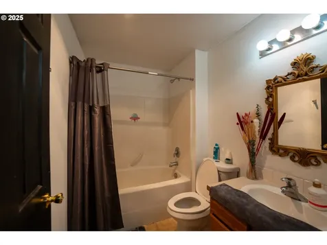 289 Dark Canyon Avenue Umatilla OR 97882