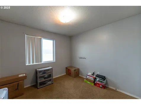 289 Dark Canyon Avenue Umatilla OR 97882