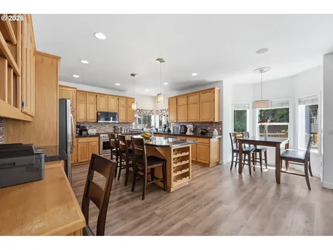 12404 SE Blaine Drive Clackamas OR 97015
