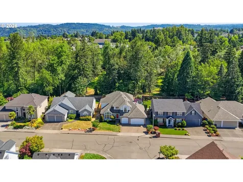 12404 SE Blaine Drive Clackamas OR 97015