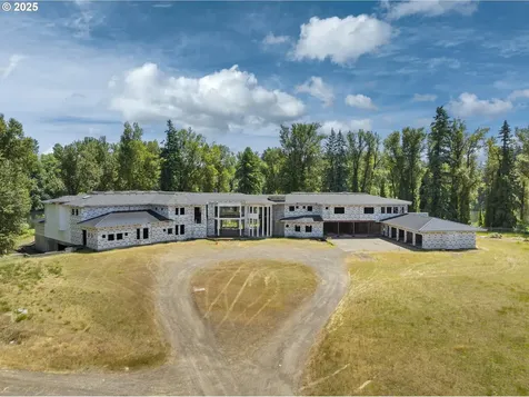 32088 SW Peach Cove Road West Linn OR 97068