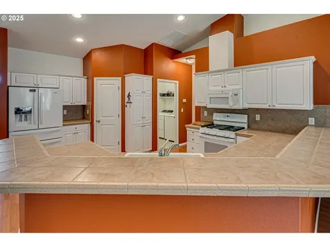 5447 N Street Washougal WA 98671