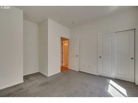 5447 N Street Washougal WA 98671
