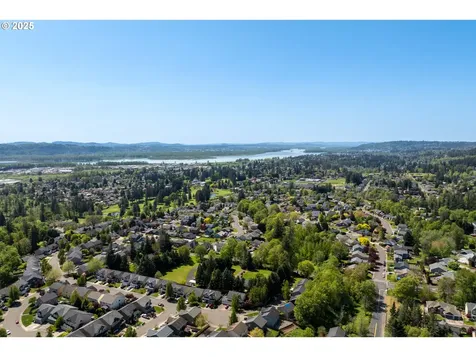 5447 N Street Washougal WA 98671