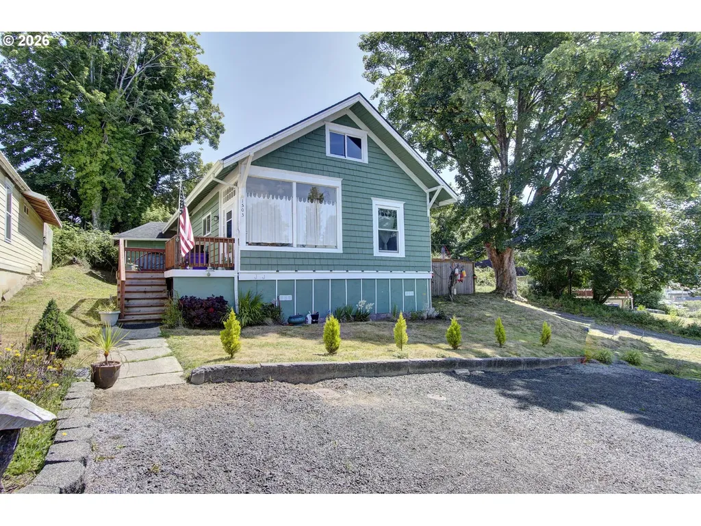 1503 1st Street South Bend WA 98586