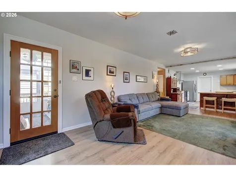 1503 1st Street South Bend WA 98586
