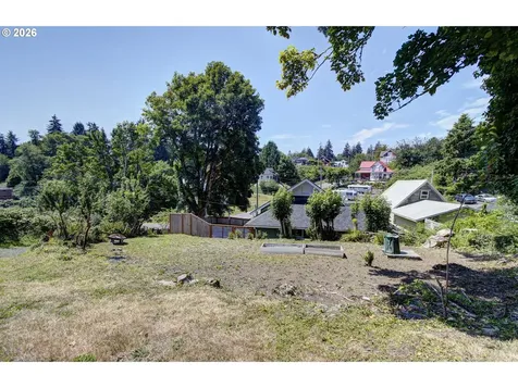 1503 1st Street South Bend WA 98586