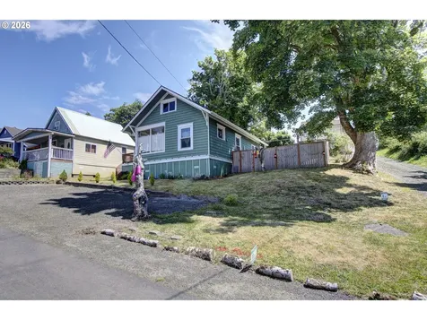 1503 1st Street South Bend WA 98586