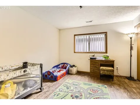 5304 SE Knapp Street Portland OR 97206