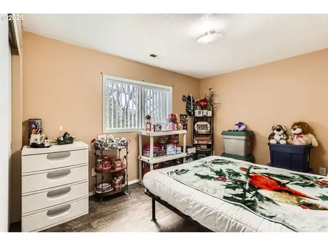 5304 SE Knapp Street Portland OR 97206