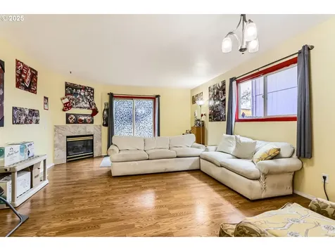 5304 SE Knapp Street Portland OR 97206