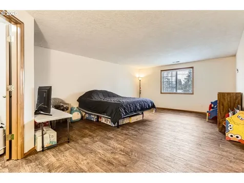 5304 SE Knapp Street Portland OR 97206