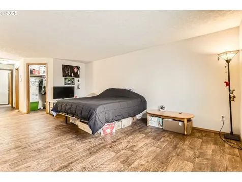 5304 SE Knapp Street Portland OR 97206