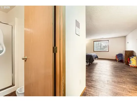 5304 SE Knapp Street Portland OR 97206