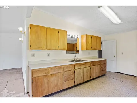 15181 Sitkum Lane Myrtle Point OR 97458