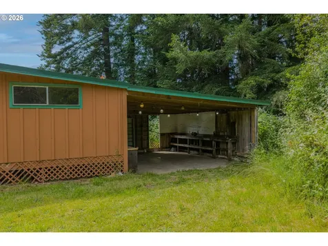 15181 Sitkum Lane Myrtle Point OR 97458