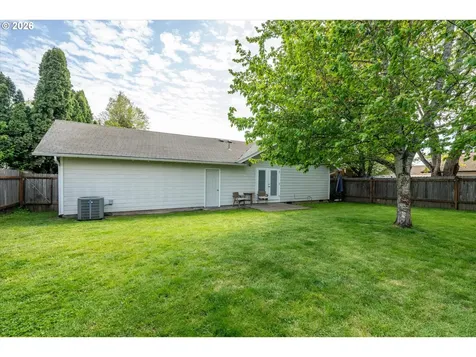 1539 Dola Street Eugene OR 97402