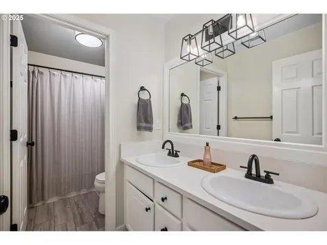 17463 SW Roosevelt Street Sherwood OR 97140