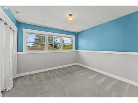 4405 SE Flavel Street Portland OR 97206