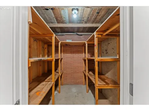 4405 SE Flavel Street Portland OR 97206