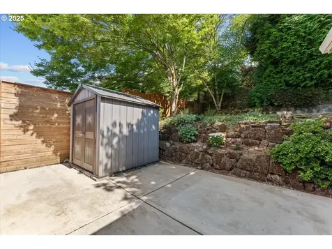 4405 SE Flavel Street Portland OR 97206