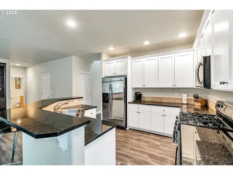 19852 SW Sonia Lane Beaverton OR 97007
