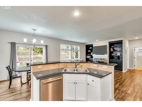 19852 SW Sonia Lane Beaverton OR 97007