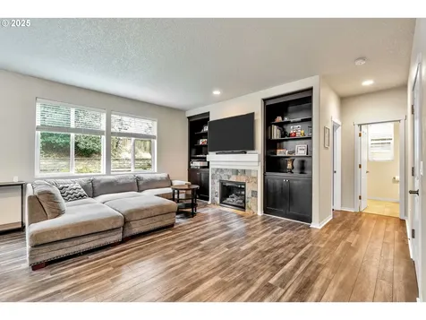 19852 SW Sonia Lane Beaverton OR 97007