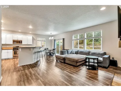19852 SW Sonia Lane Beaverton OR 97007