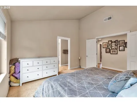 19852 SW Sonia Lane Beaverton OR 97007