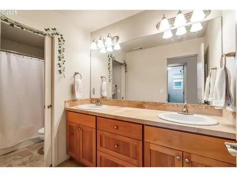 19852 SW Sonia Lane Beaverton OR 97007