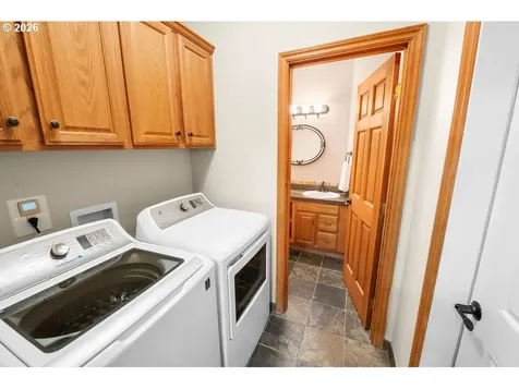260 Round House Road Astoria OR 97103