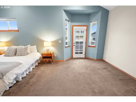 260 Round House Road Astoria OR 97103