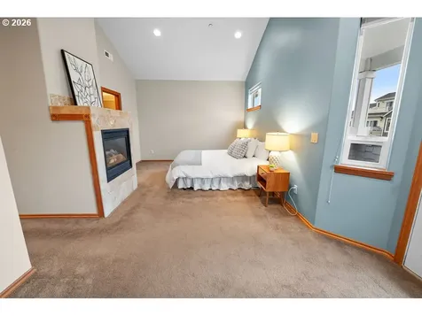 260 Round House Road Astoria OR 97103