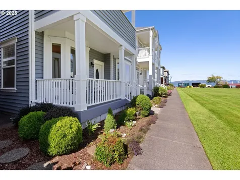 260 Round House Road Astoria OR 97103
