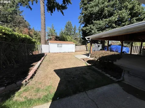 17519 SE Tibbetts Street Portland OR 97236