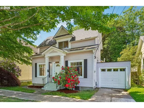 1909 1911 SE 35th Place Portland OR 97214
