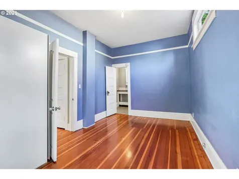 1909 1911 SE 35th Place Portland OR 97214