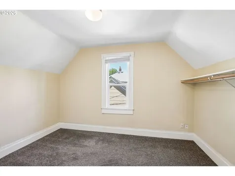 1909 1911 SE 35th Place Portland OR 97214