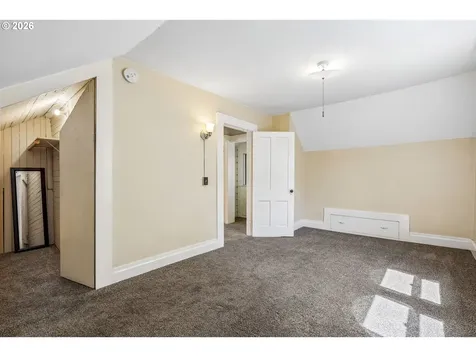 1909 1911 SE 35th Place Portland OR 97214