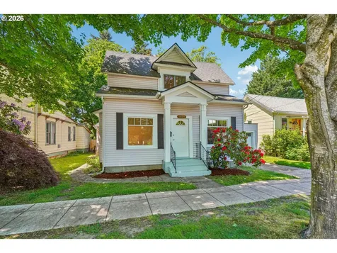 1909 1911 SE 35th Place Portland OR 97214