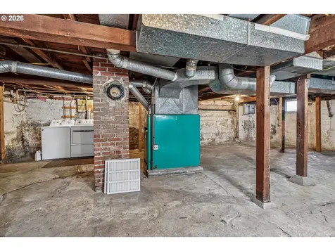 1909 1911 SE 35th Place Portland OR 97214