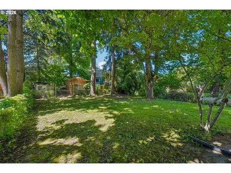 1909 1911 SE 35th Place Portland OR 97214