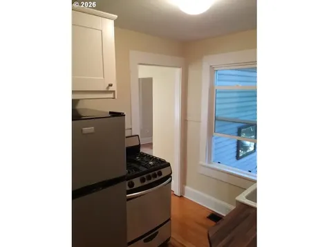 1909 1911 SE 35th Place Portland OR 97214
