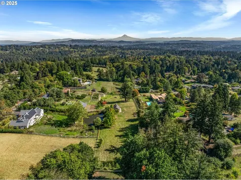 1270 SW Englewood Drive Lake Oswego OR 97034