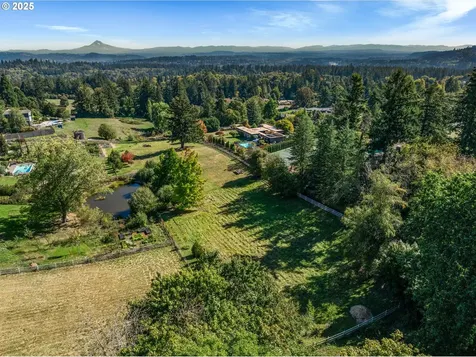 1270 SW Englewood Drive Lake Oswego OR 97034