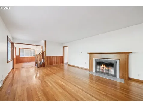 3090 SW Grace Lane Portland OR 97225