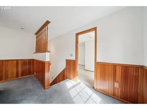 3090 SW Grace Lane Portland OR 97225