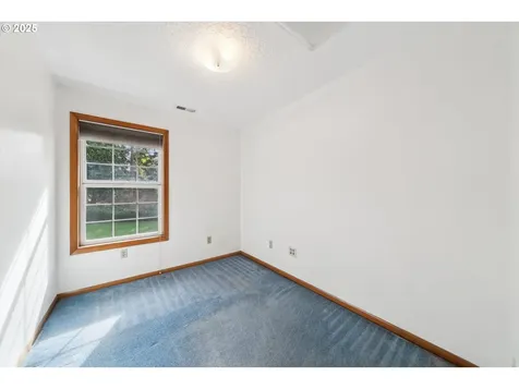 3090 SW Grace Lane Portland OR 97225